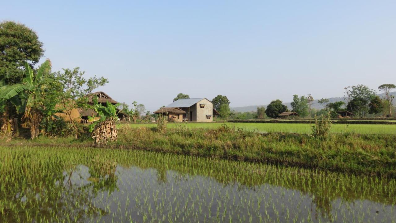 Shanta Ghar A Rustic Guesthouse Chitwan Exterior foto